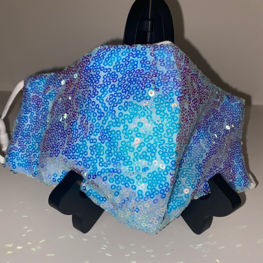 Mermaid holographic fav  red mask